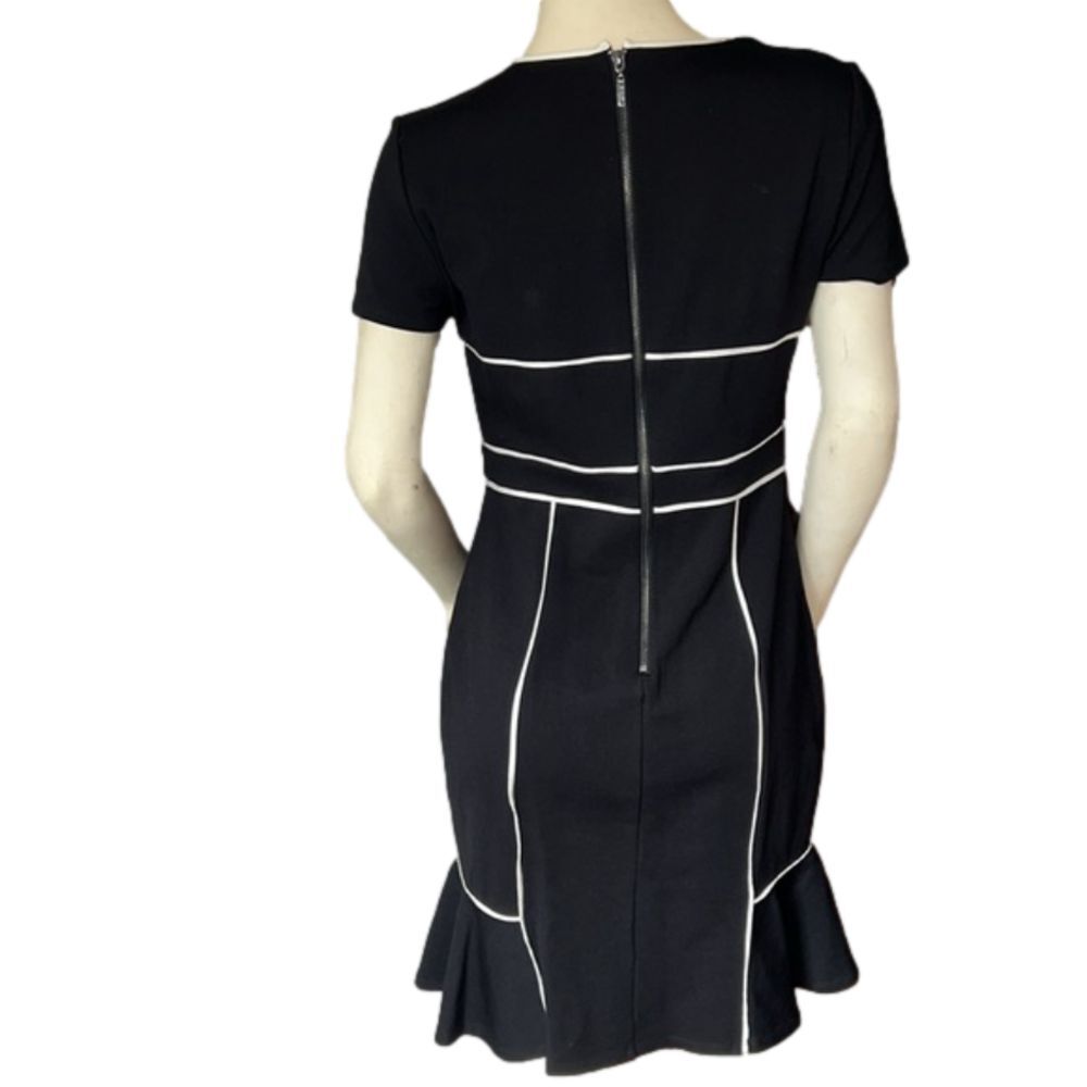 Nue By Shani Black/White V-Neck Piped Detail Tulip Hem Midi Dress. Size 8. - Picture 6 of 10